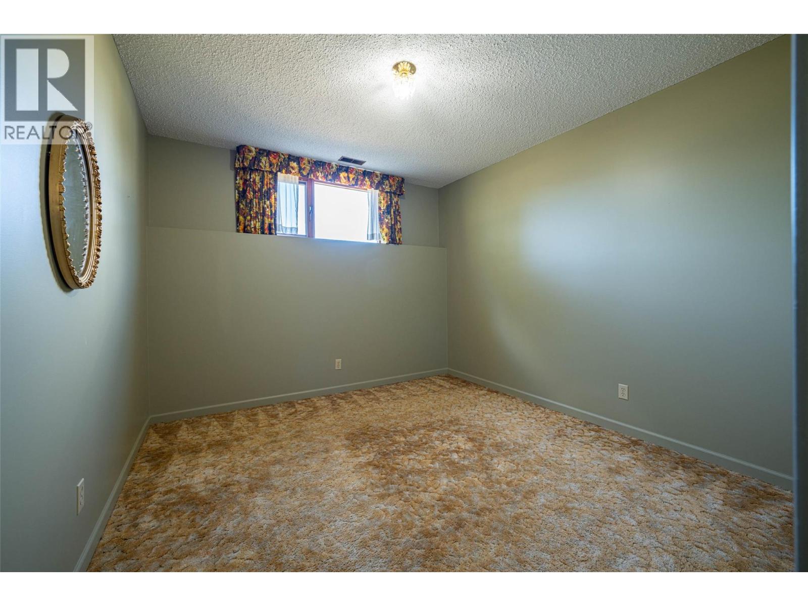  683 Clinton Road, Spallumcheen