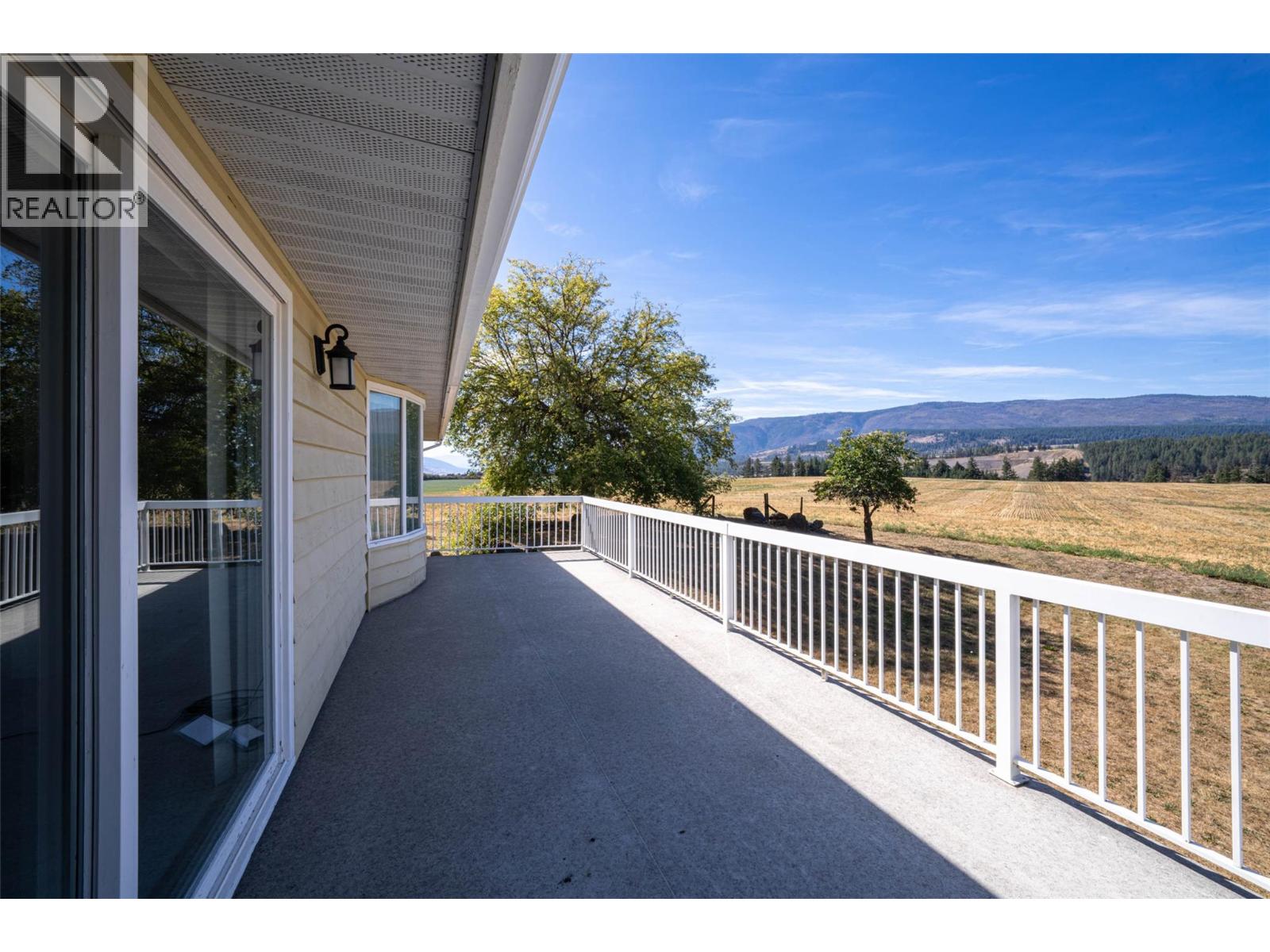  683 Clinton Road, Spallumcheen