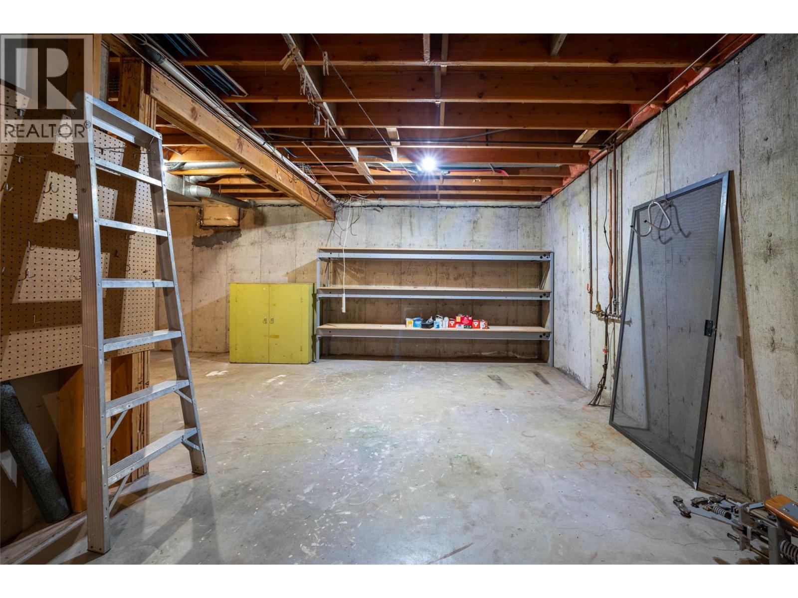  683 Clinton Road, Spallumcheen