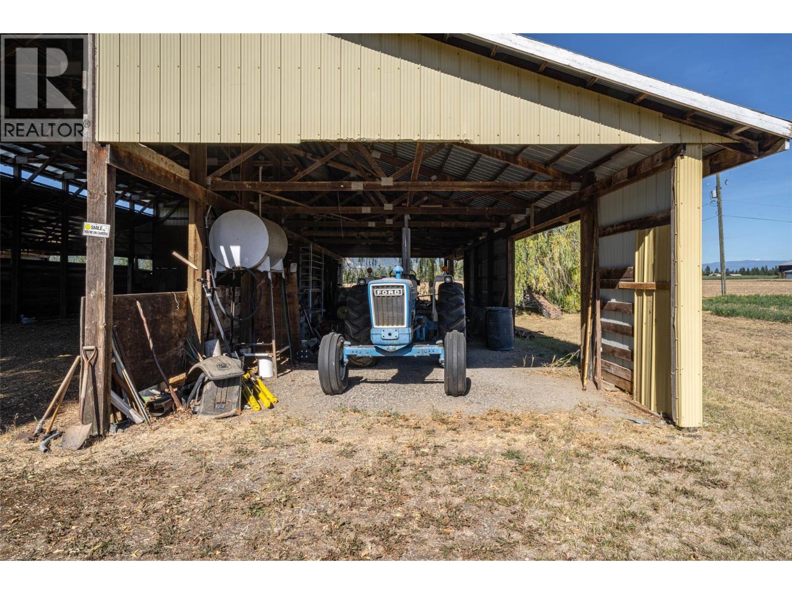  683 Clinton Road, Spallumcheen