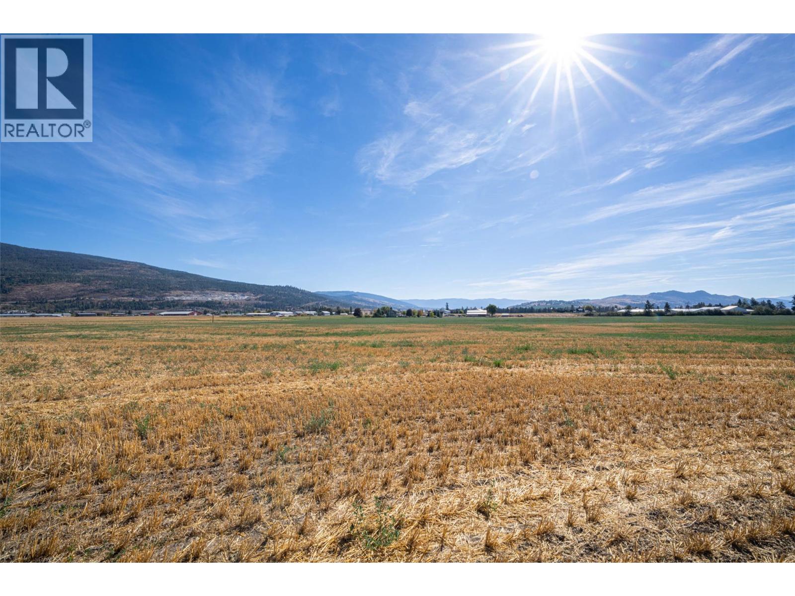  683 Clinton Road, Spallumcheen