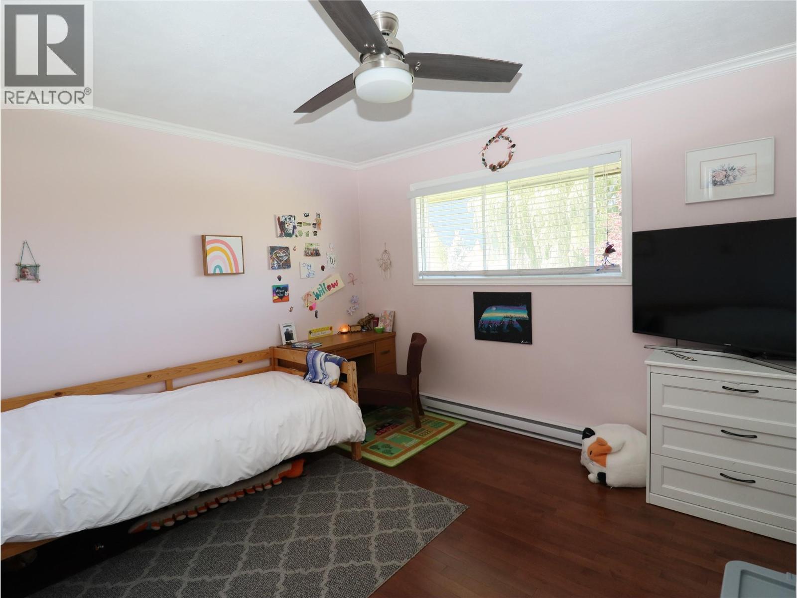 5015 SIMINOFF Road, Grand Forks