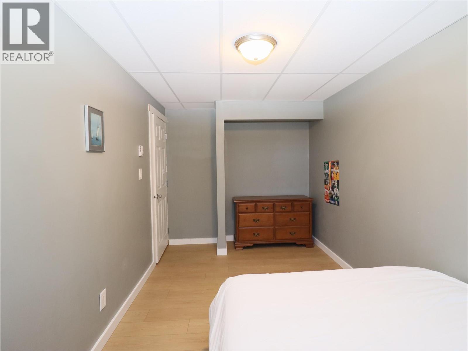 5015 SIMINOFF Road, Grand Forks