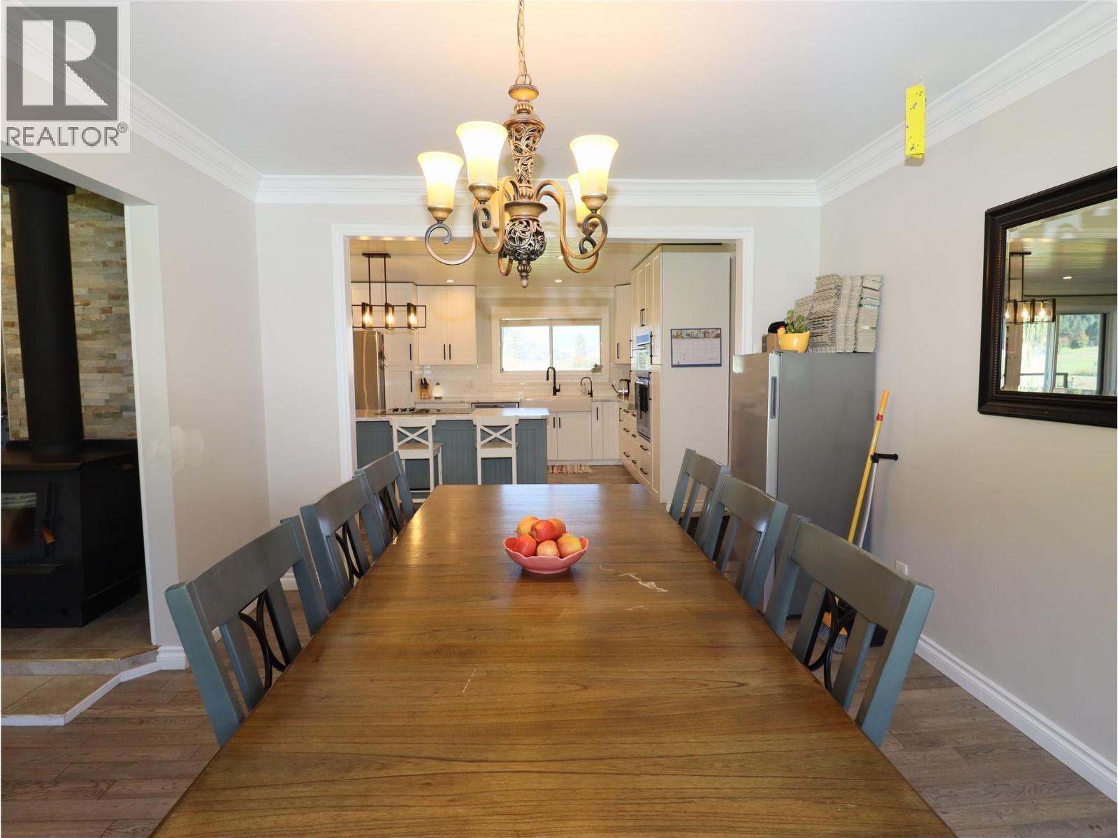 5015 SIMINOFF Road, Grand Forks