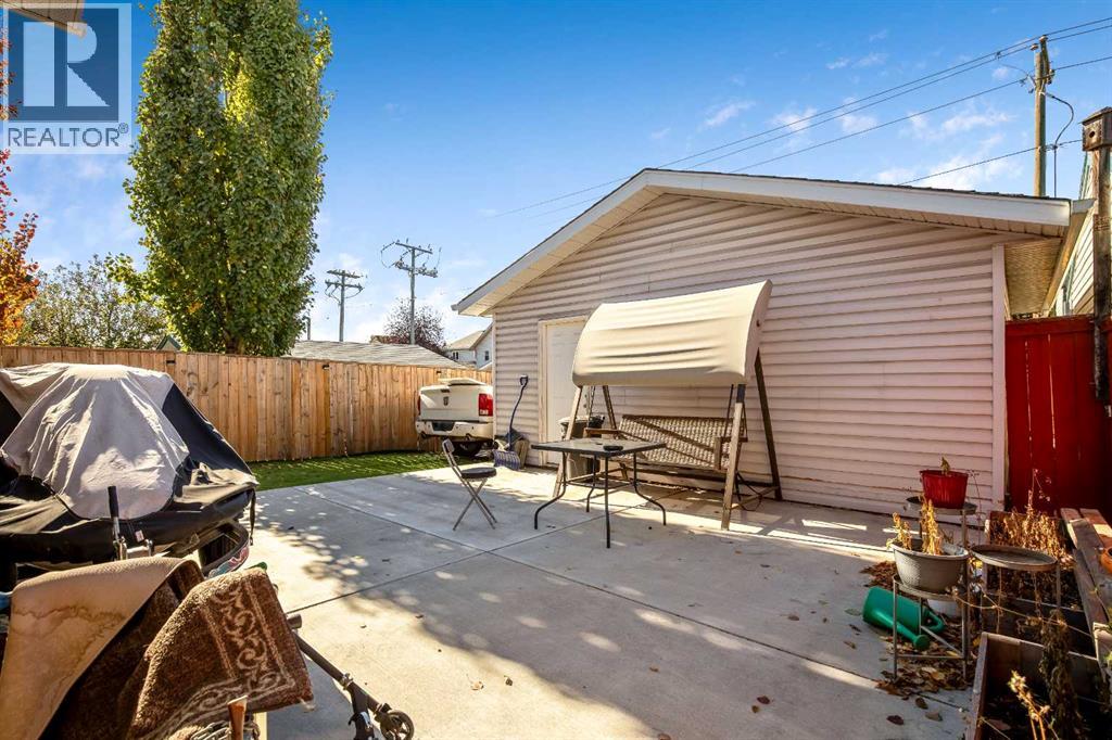 Single Family House Bi-level for Sale in  Mt Allan Circle SE McKenzie Lake Calgary 