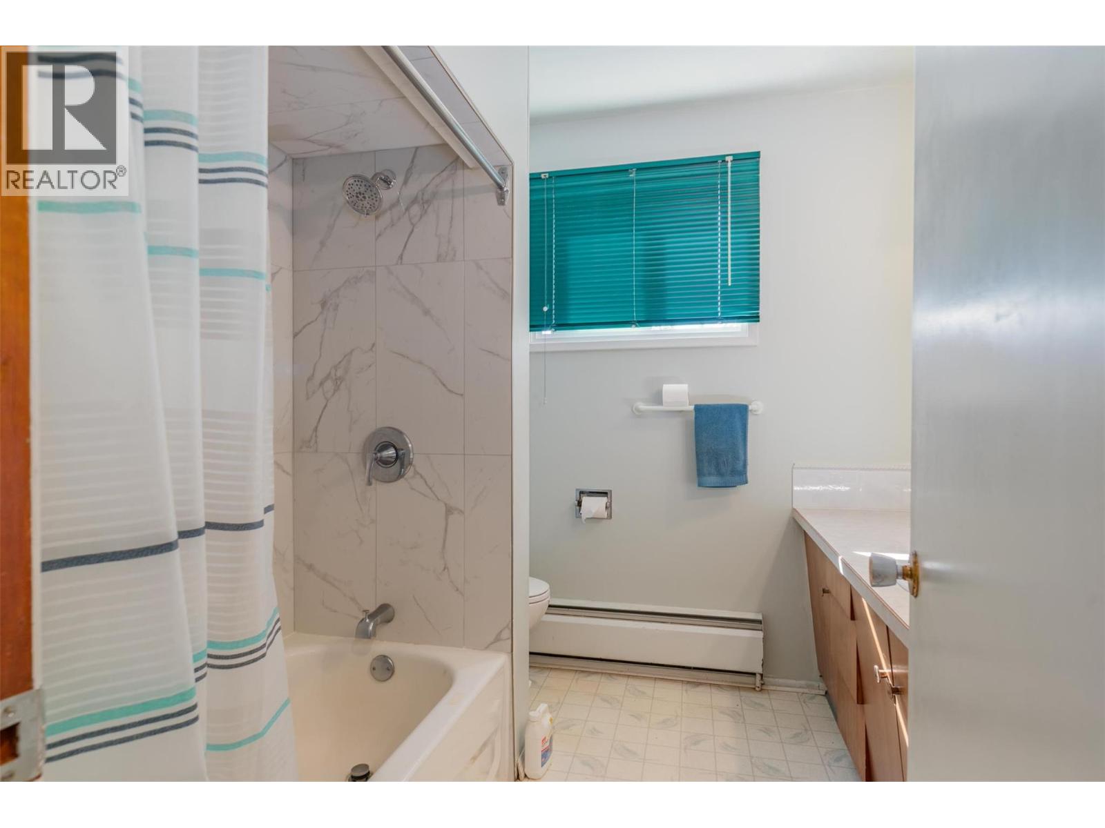 832 Kootenay Road, Castlegar