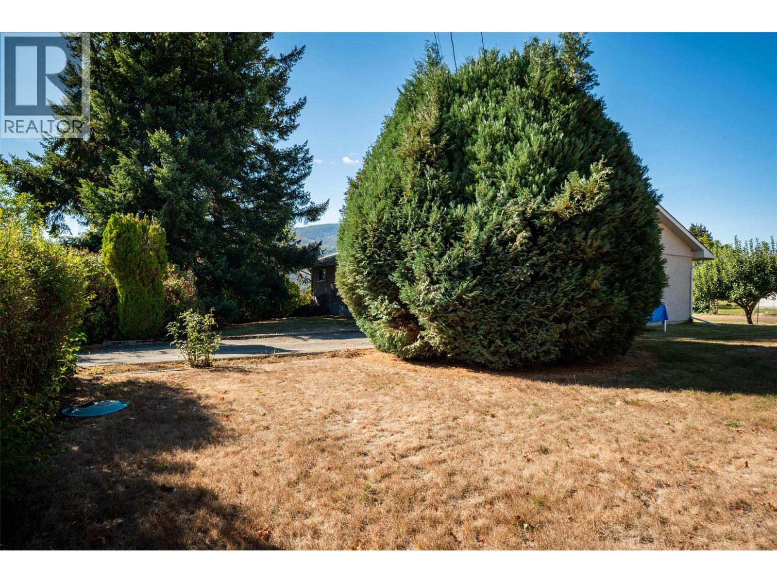 832 Kootenay Road, Castlegar