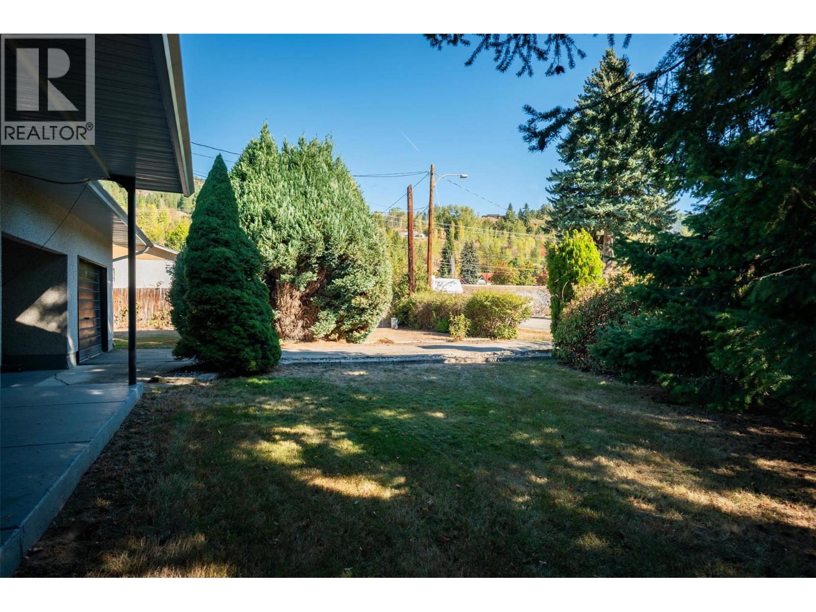 832 Kootenay Road, Castlegar
