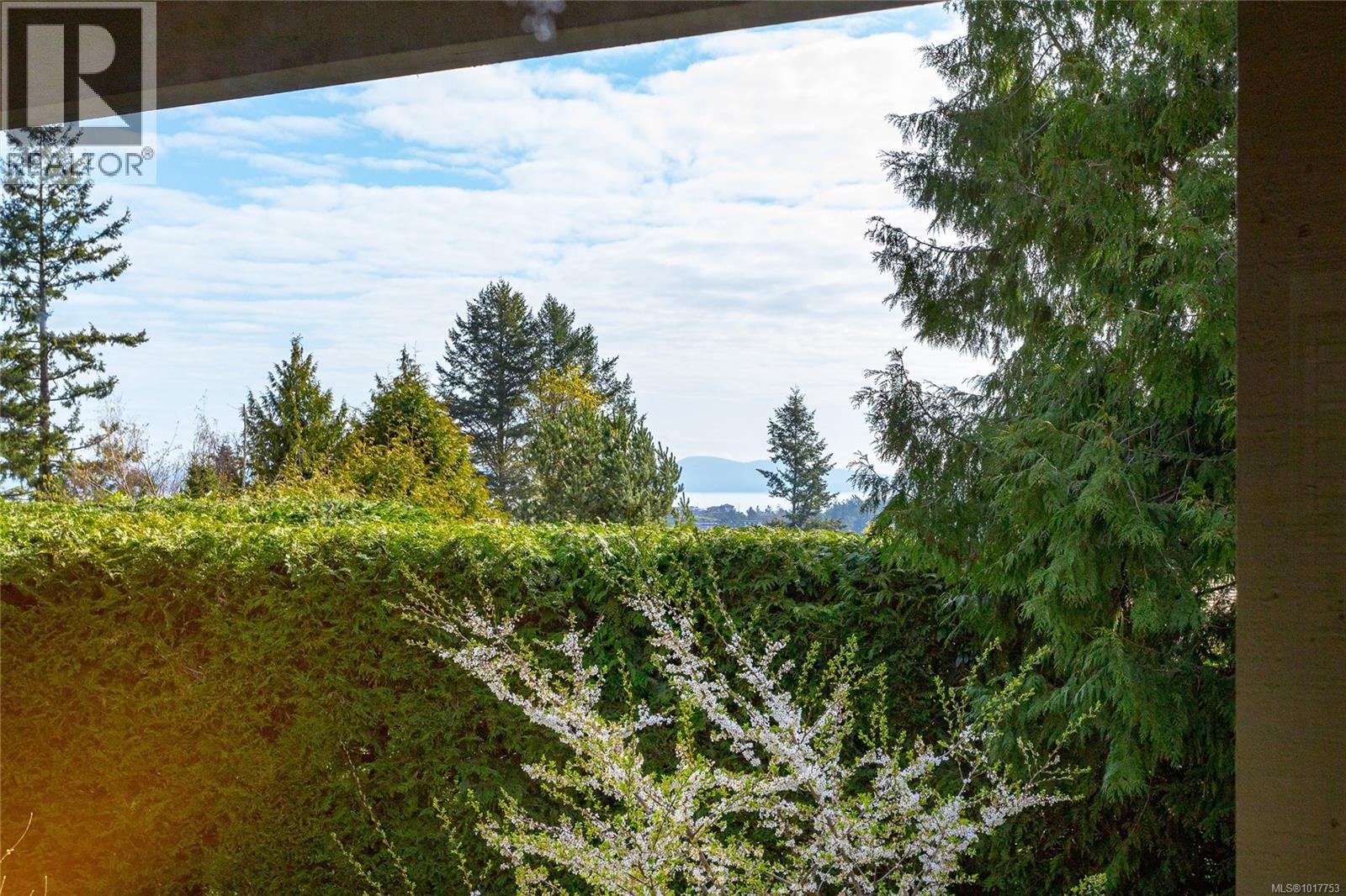  4689 Boulderwood Drive, Saanich