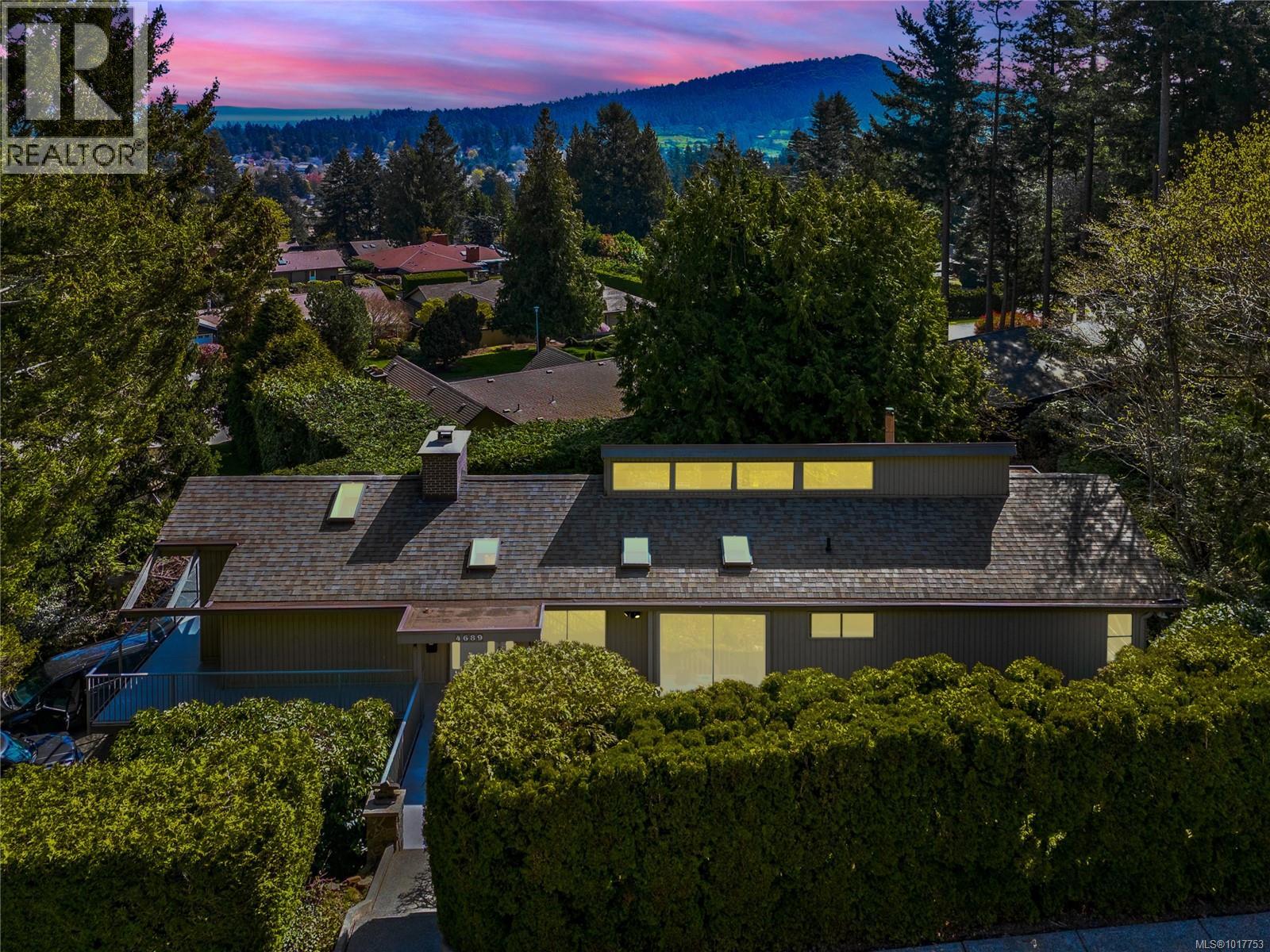  4689 Boulderwood Drive, Saanich