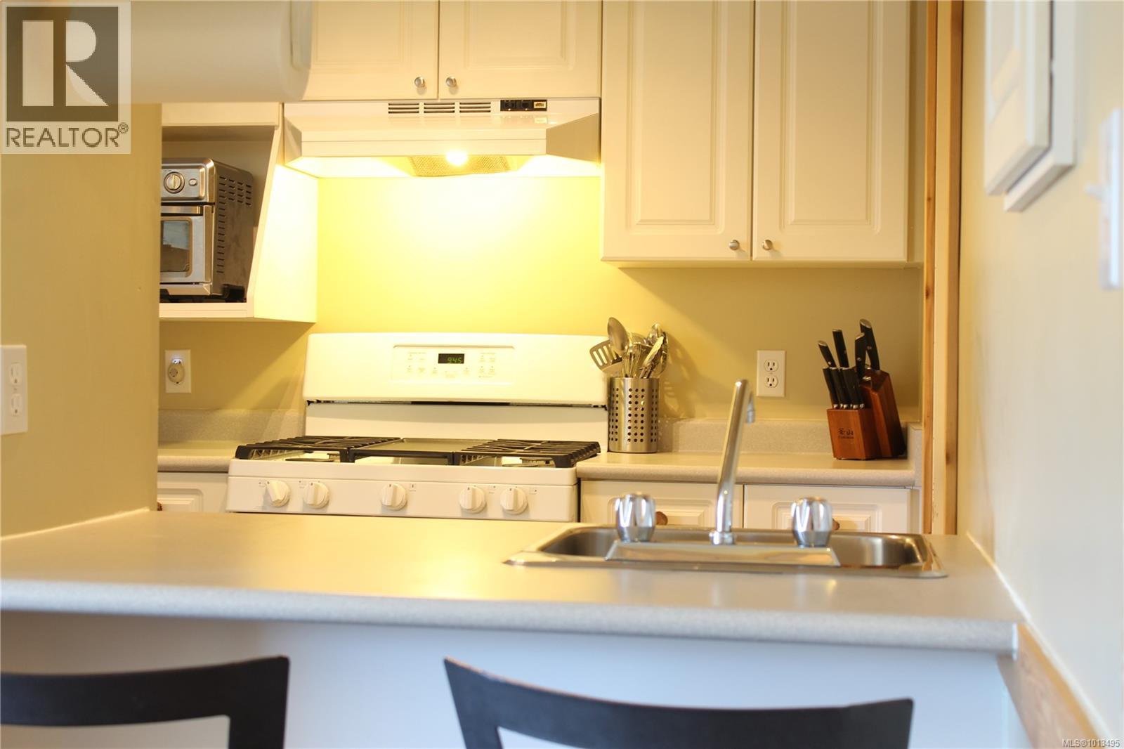 106 1105 Henry Rd, Courtenay