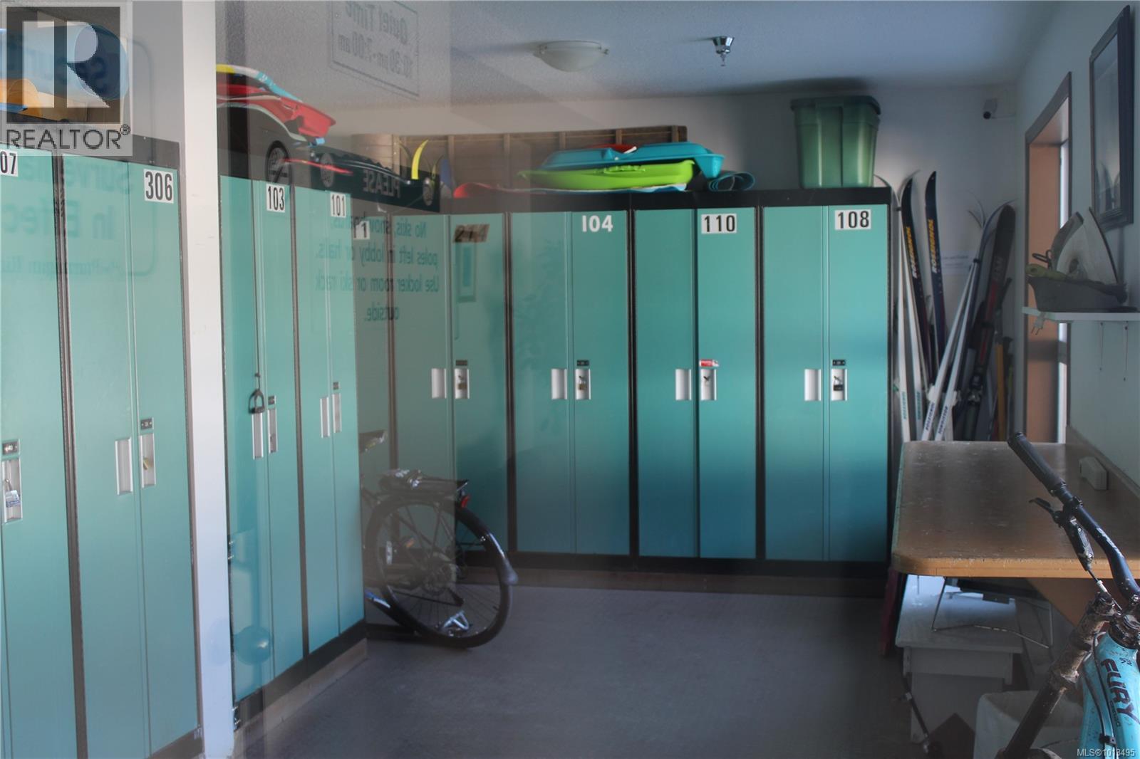 106 1105 Henry Rd, Courtenay