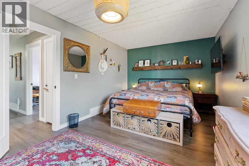 Single Family House Bungalow for Sale in   Street NW Bowness Calgary 