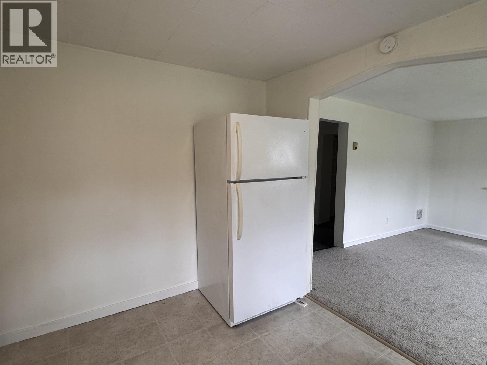 4733 TUCK Avenue, Terrace