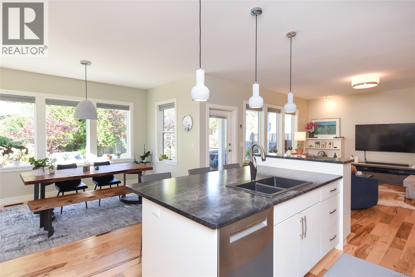 2805 Swanson St, Courtenay