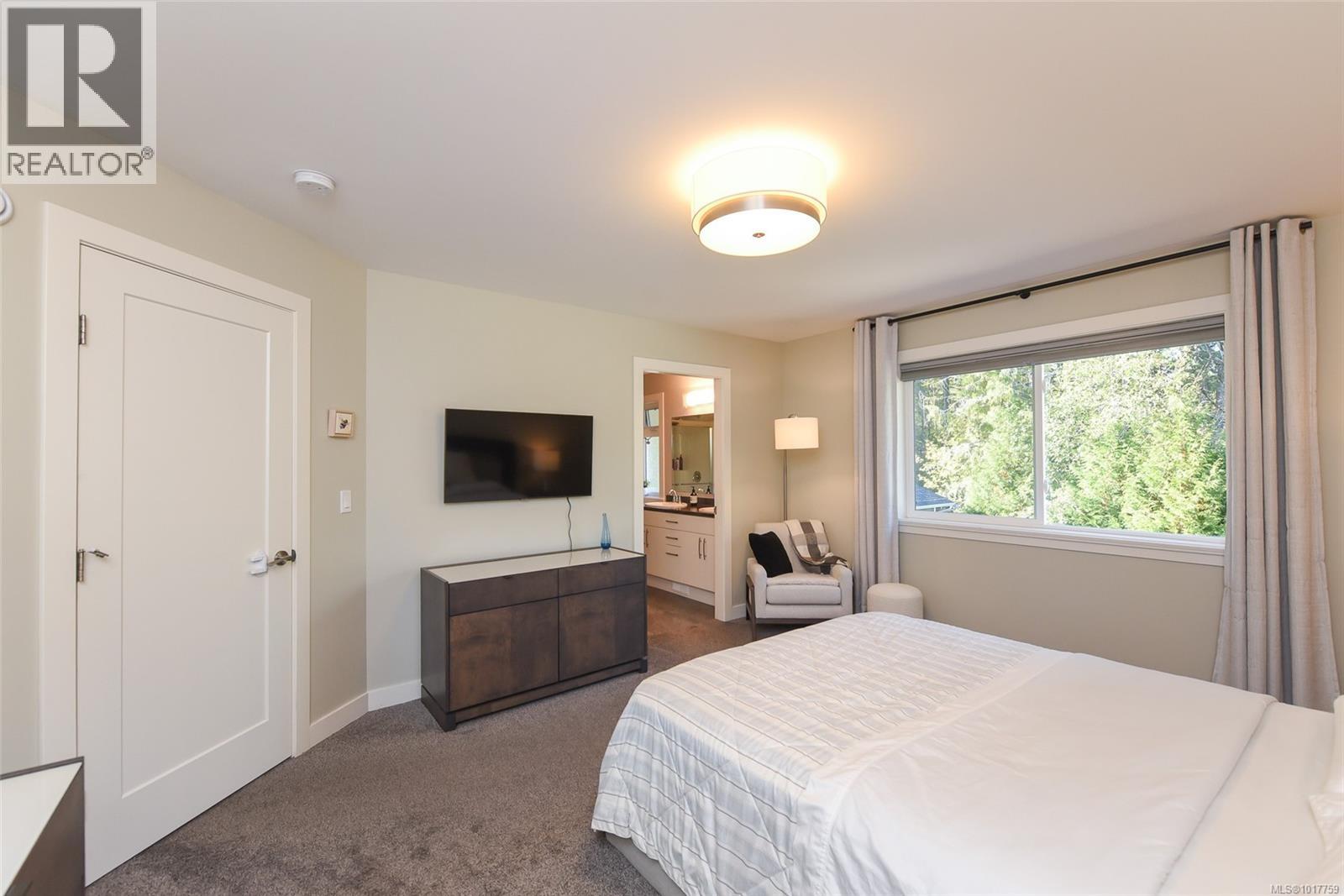 2805 Swanson St, Courtenay