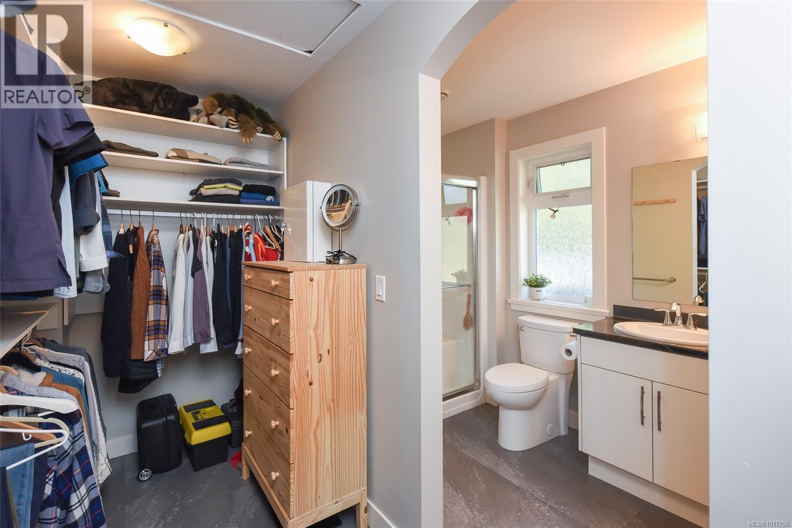 2805 Swanson St, Courtenay