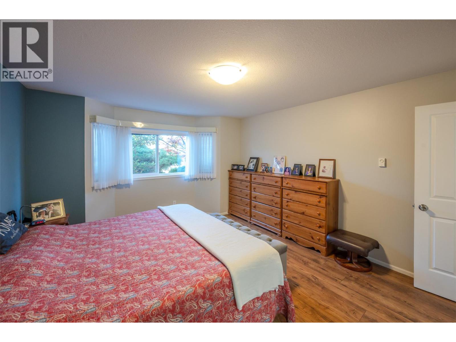 108 8907 Pineo Court, Summerland