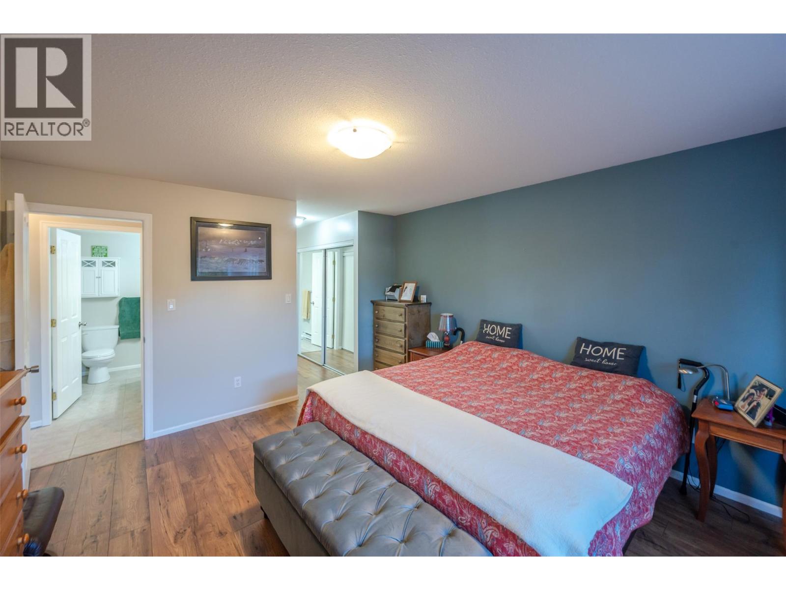 108 8907 Pineo Court, Summerland