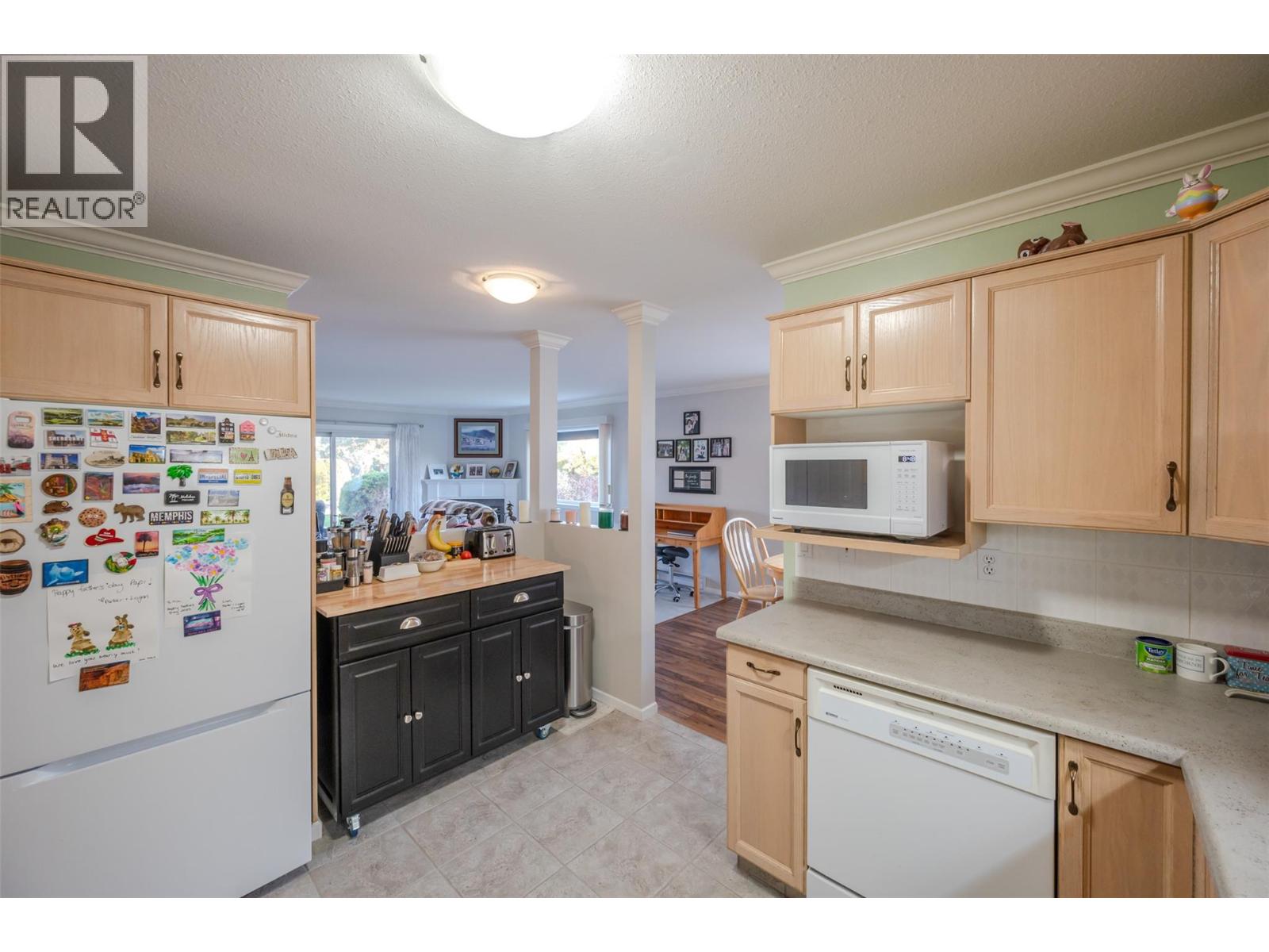 108 8907 Pineo Court, Summerland
