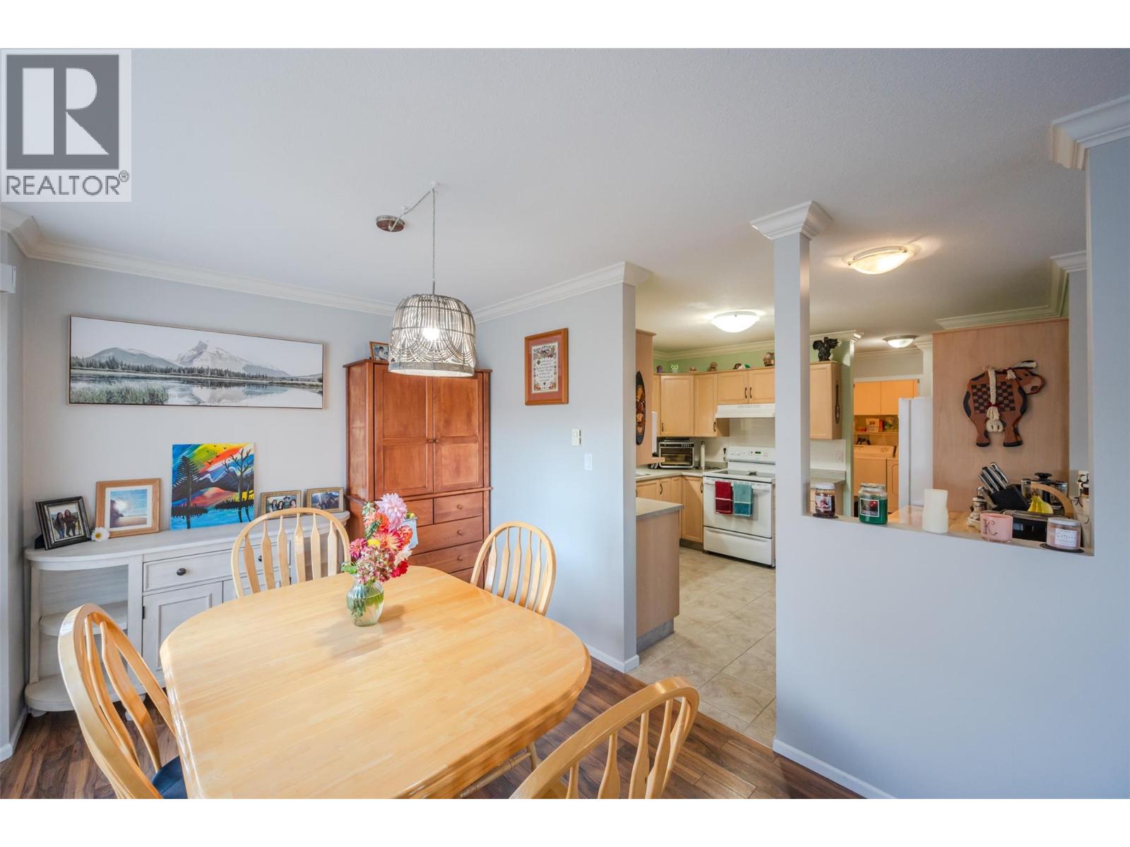 108 8907 Pineo Court, Summerland