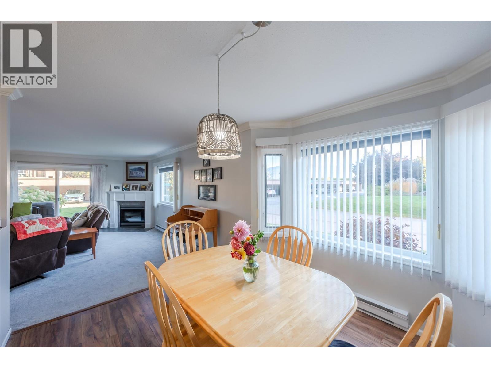 108 8907 Pineo Court, Summerland
