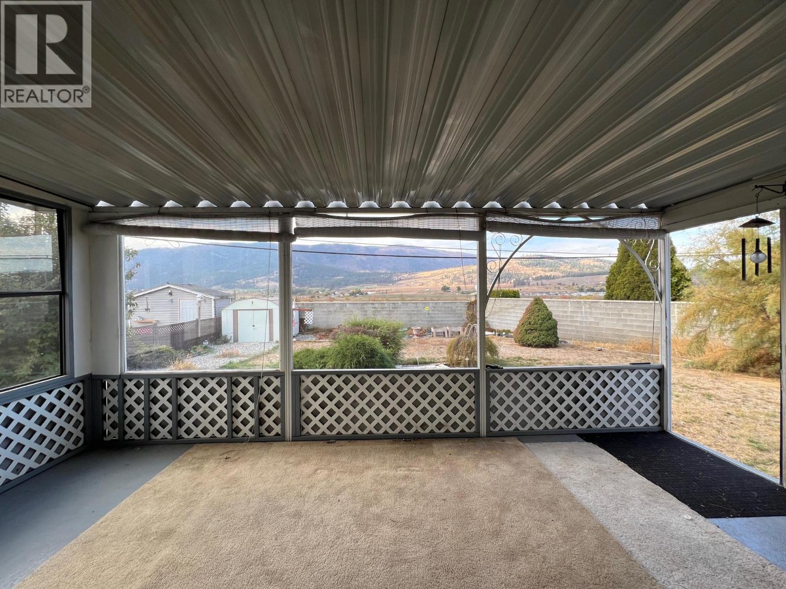  102 1st Street, Vernon