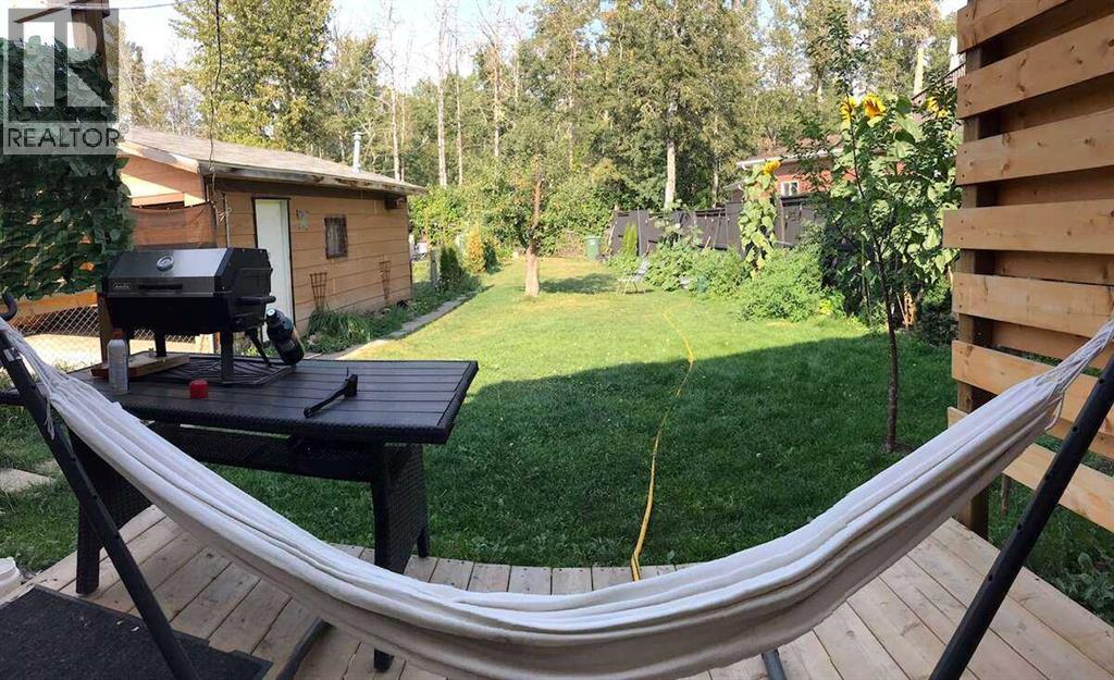 5232 38 Street Crescent, Innisfail