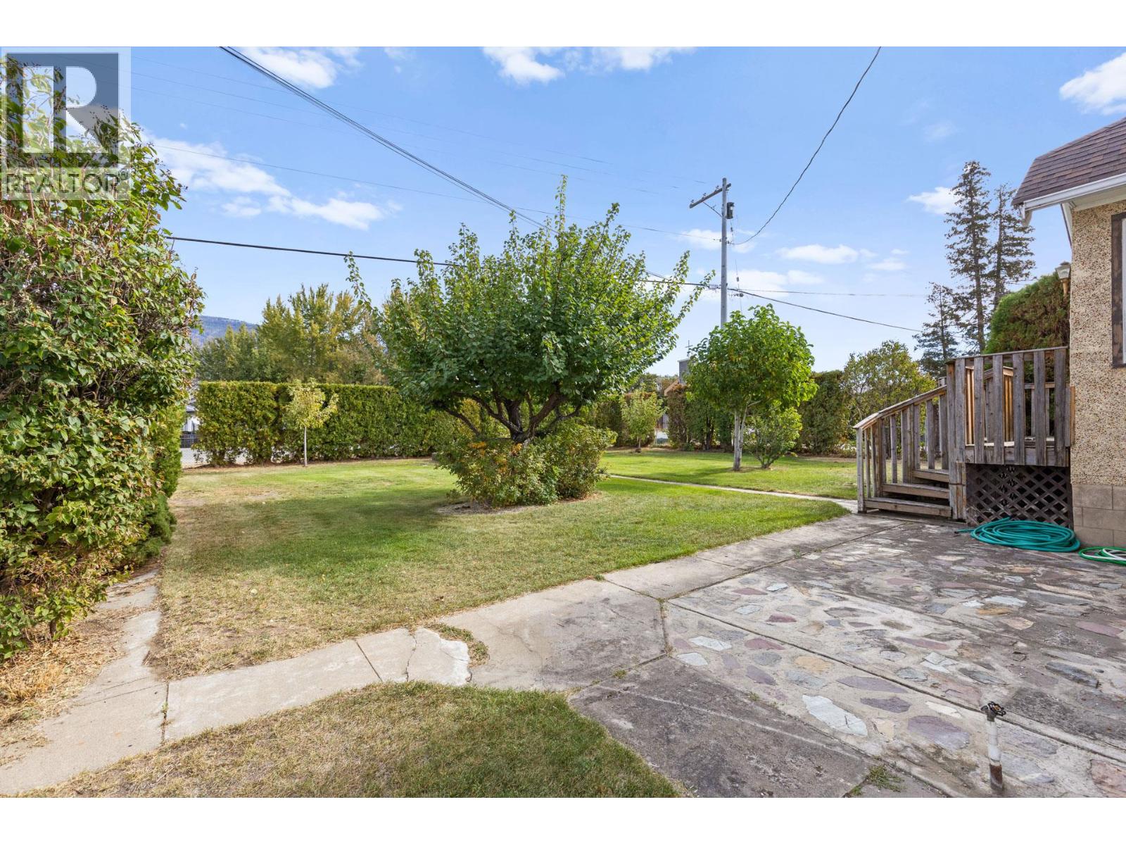  7612 97th Street, Osoyoos