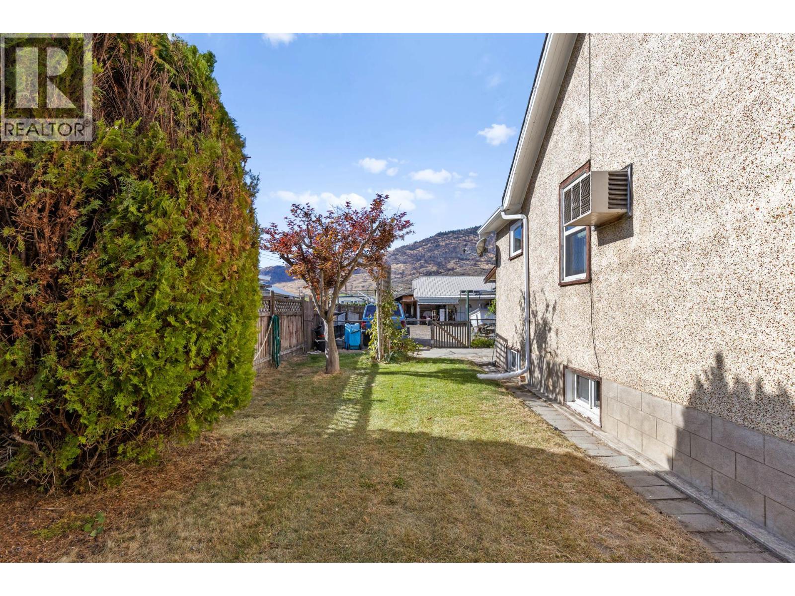  7612 97th Street, Osoyoos