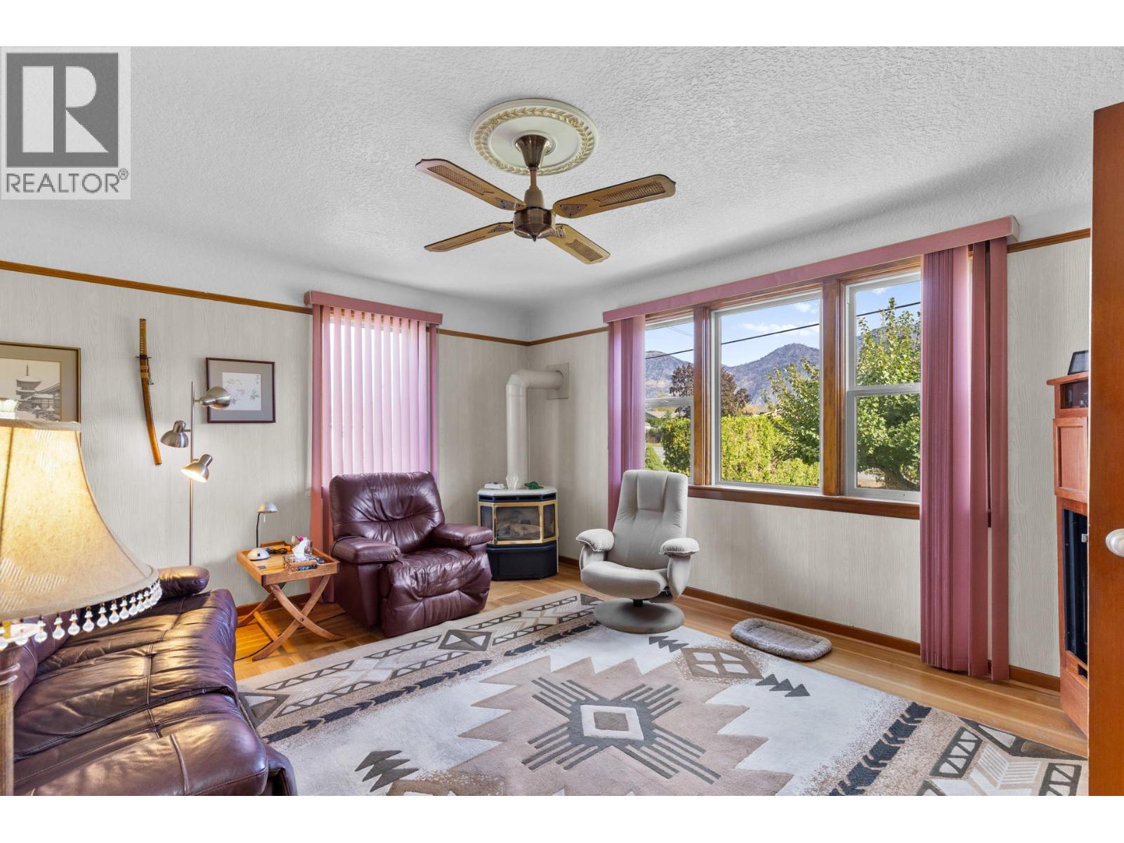  7612 97th Street, Osoyoos