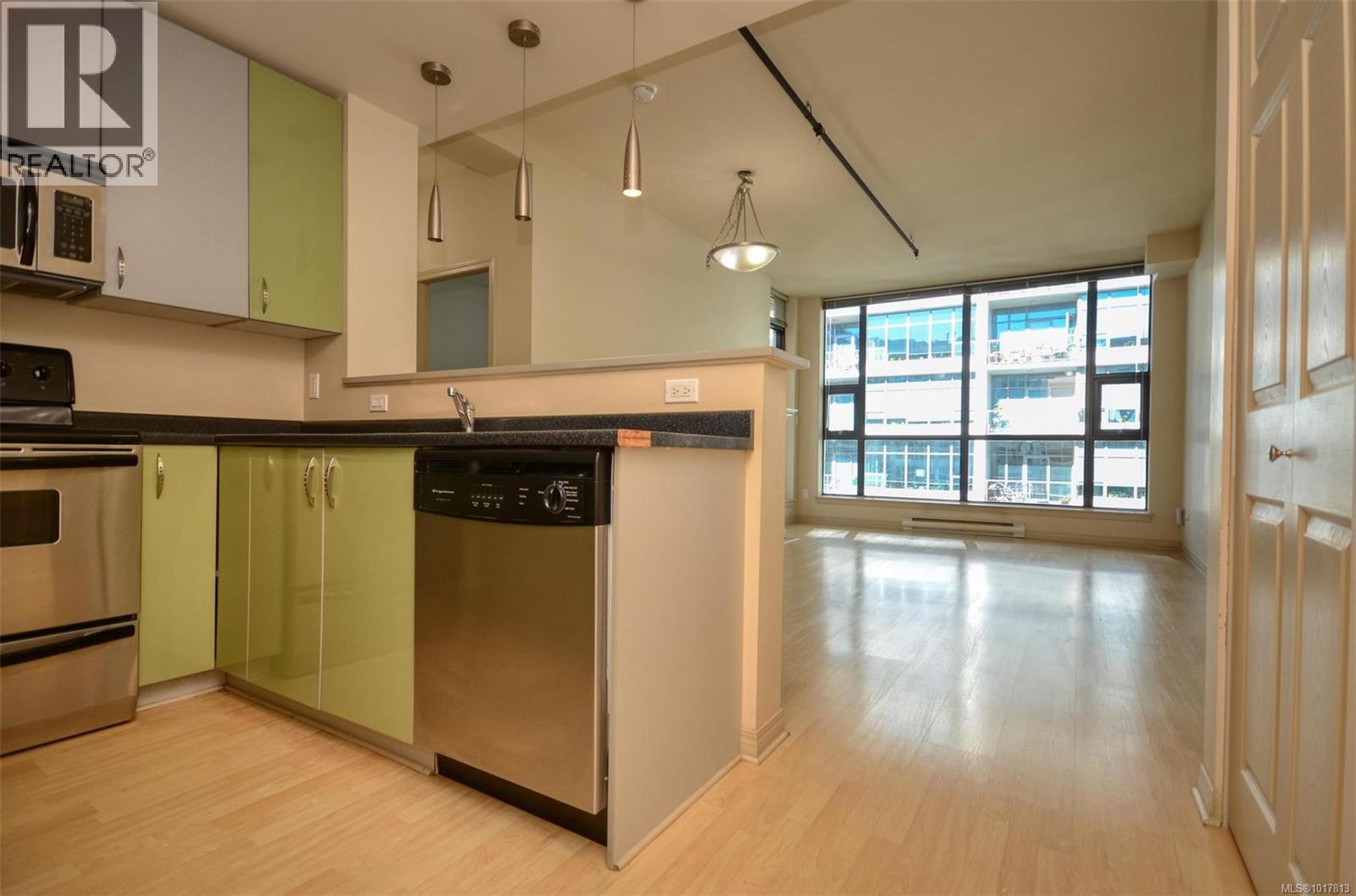 601 860 View Street, Victoria