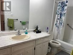 #4 235 SHAKESPEARE DRIVE - 11