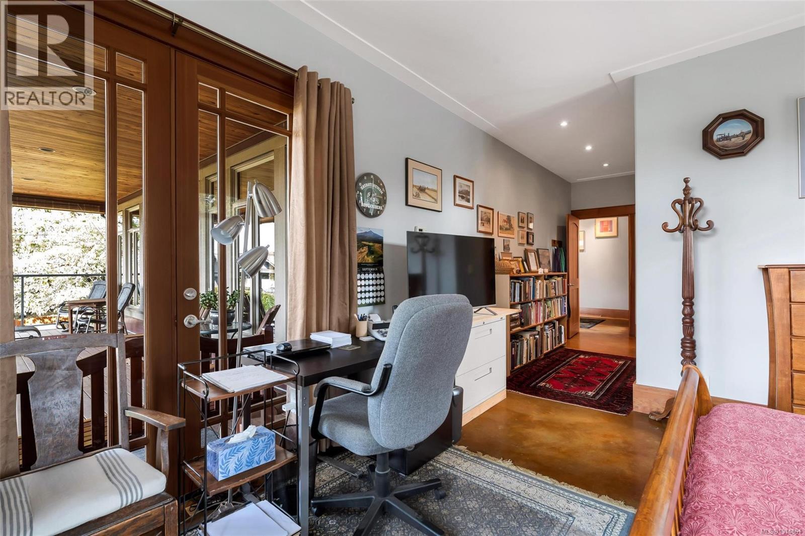 1870 Munsie Rd, Shawnigan Lake