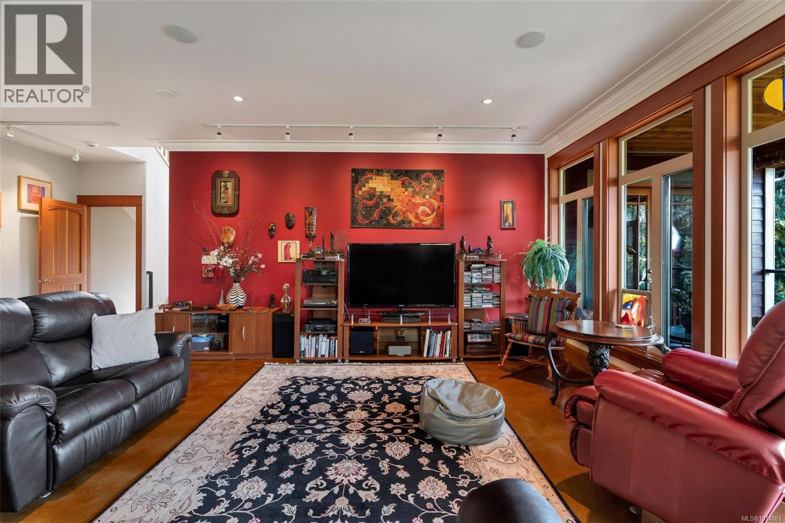 1870 Munsie Rd, Shawnigan Lake