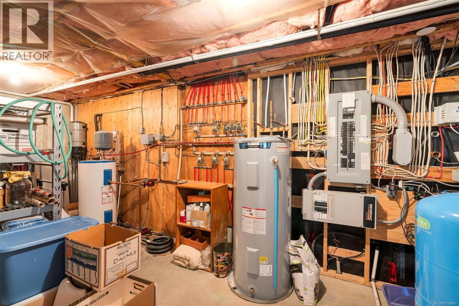 1870 Munsie Rd, Shawnigan Lake