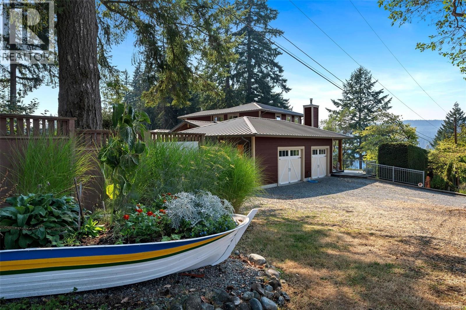 1870 Munsie Rd, Shawnigan Lake