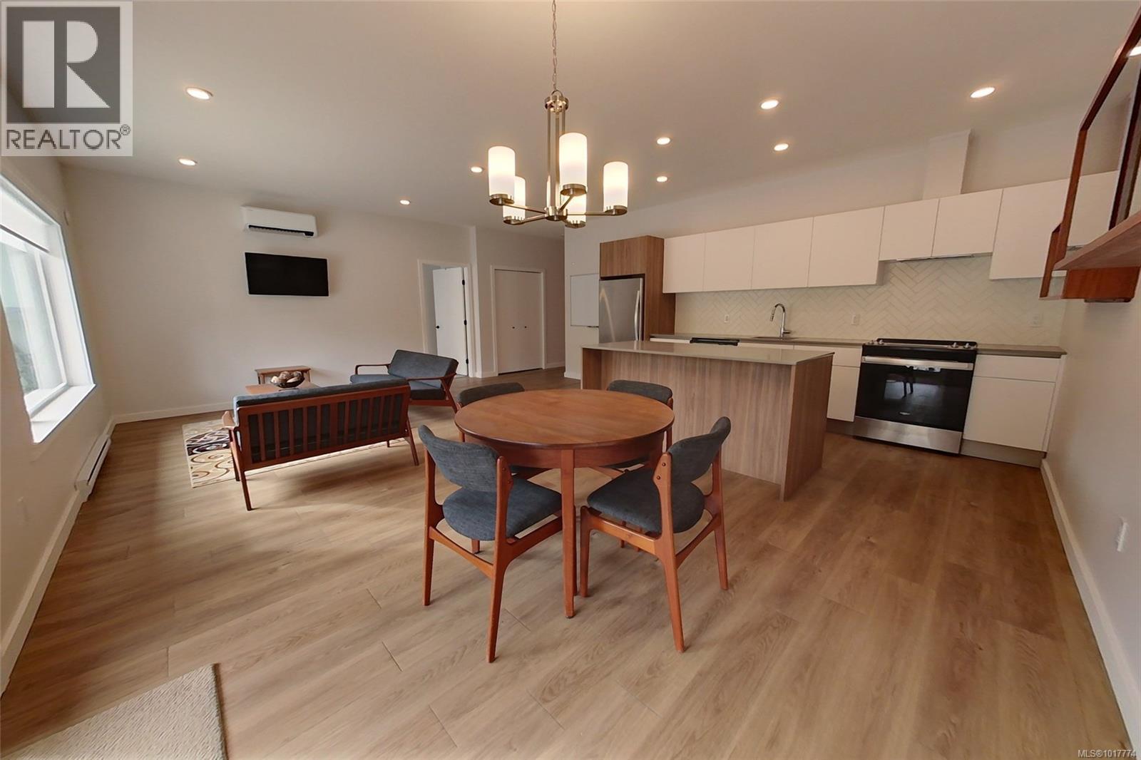 103-B 3590 16th Ave, Port Alberni