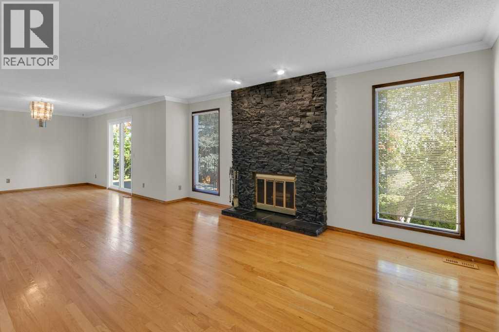 Single Family House for Sale in  Bermondsey Crescent NW Beddington Heights Calgary 