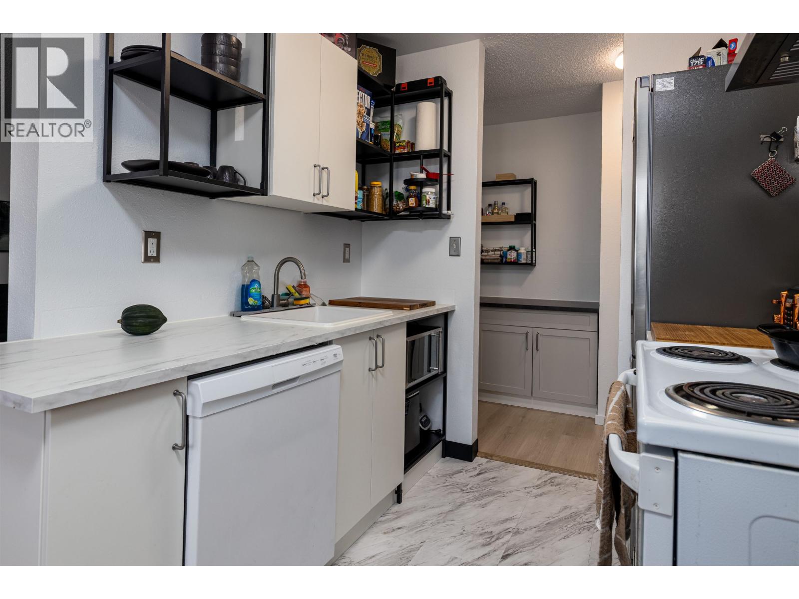 #1101-2607 PEAR Street, Terrace