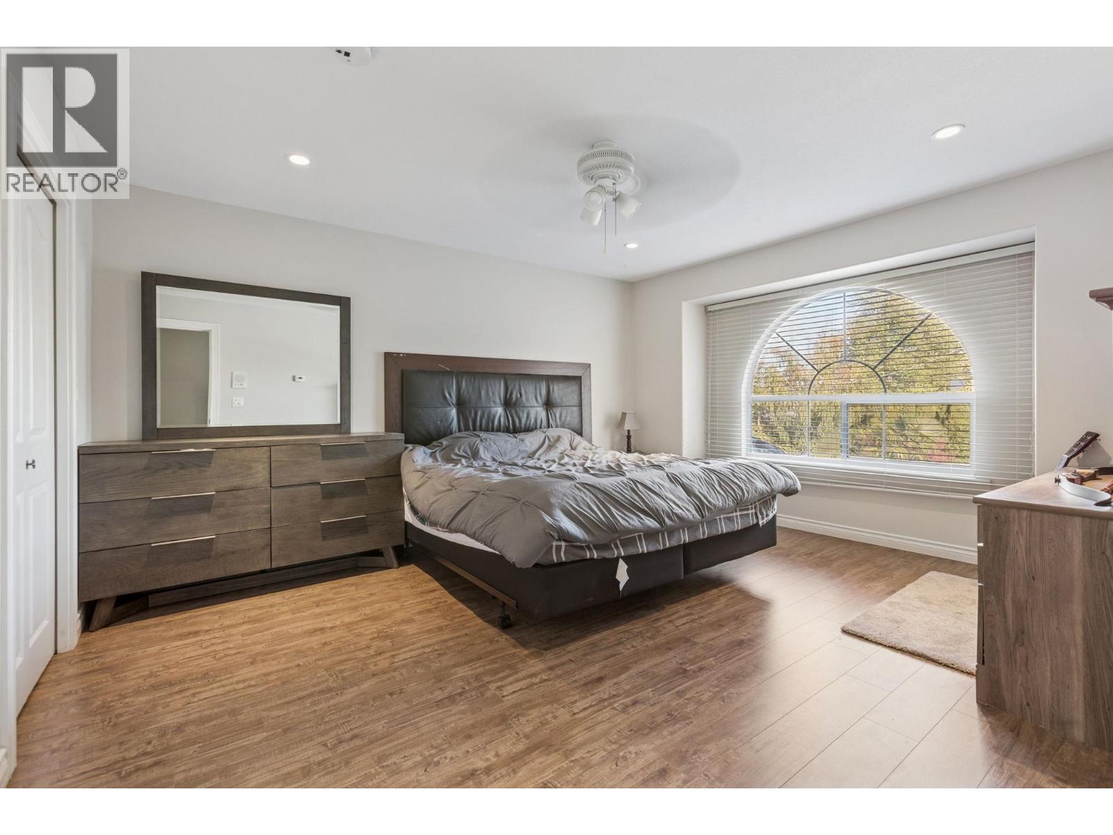 6411 NO. 7 Road, Richmond