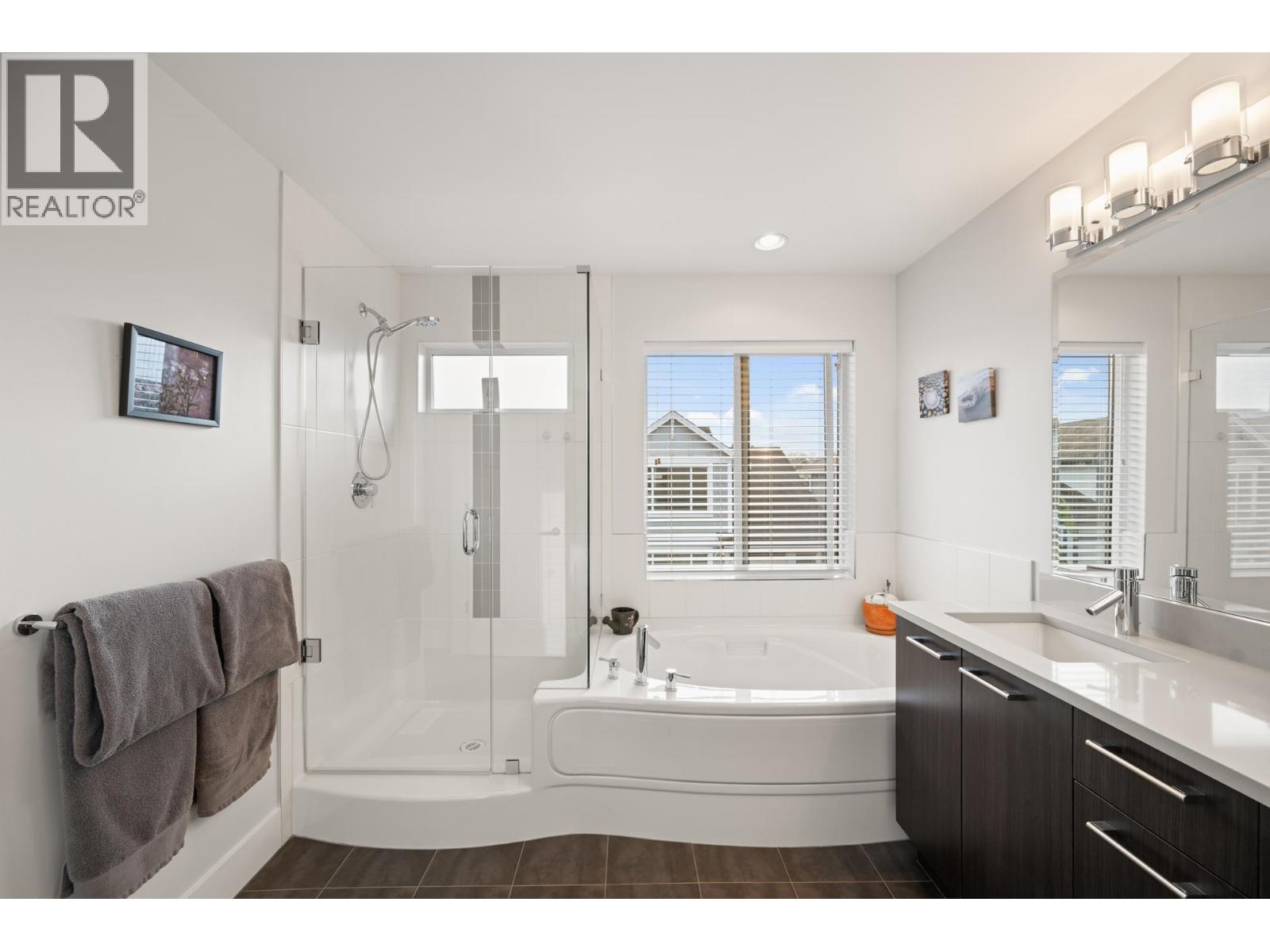 4676 BLUE HERON Way, Tsawwassen