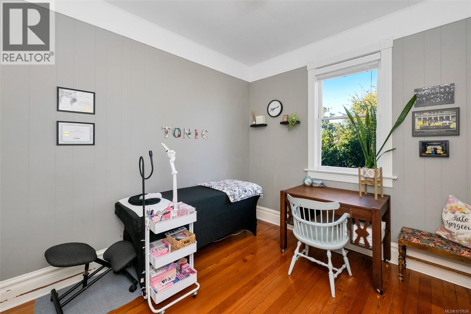 838 Princess Ave, Victoria