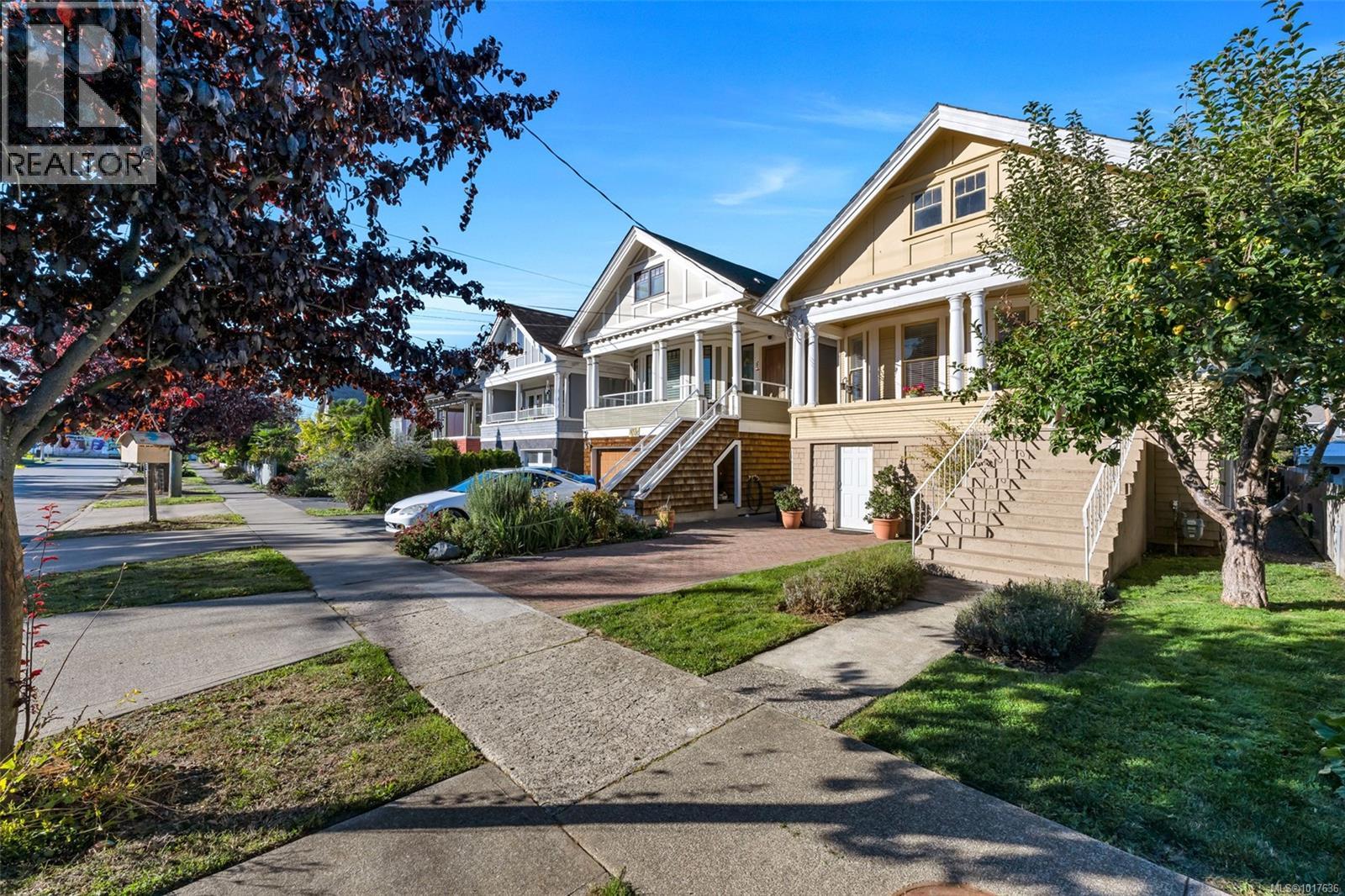 838 Princess Ave, Victoria