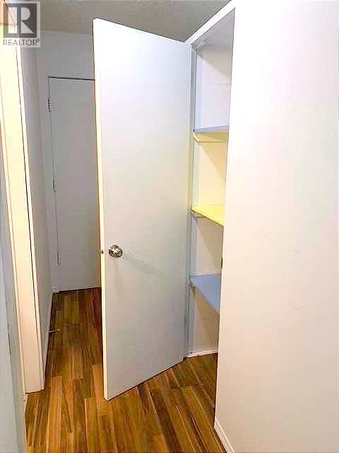 Single Family House for Sale in    Avenue SW Sunalta Calgary 