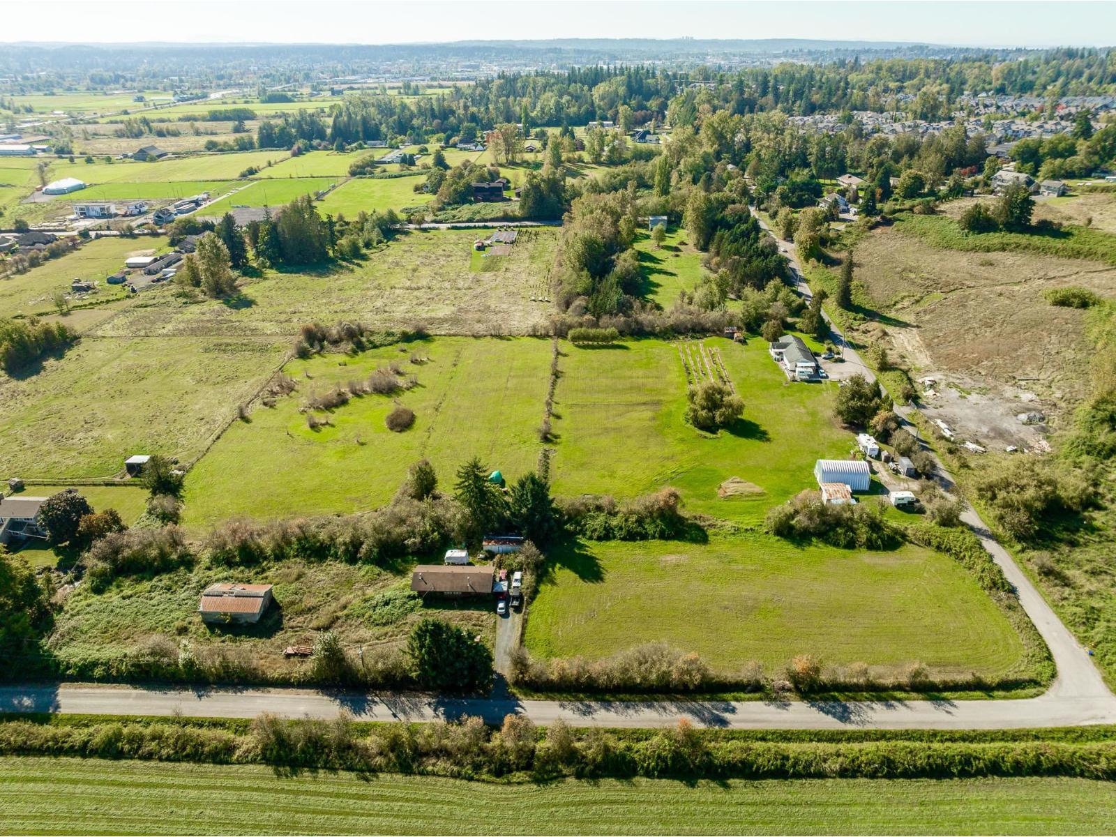 7256 SMITH CRESCENT, Langley