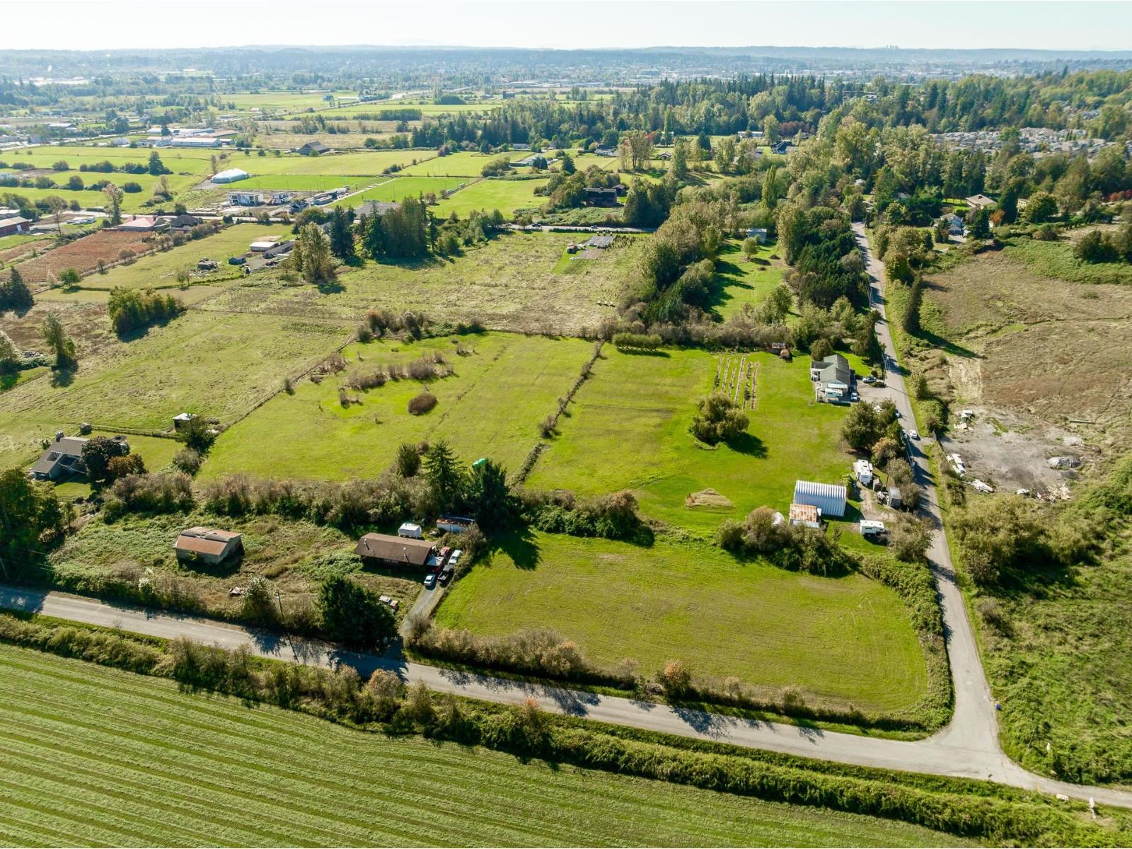 7256 SMITH CRESCENT, Langley