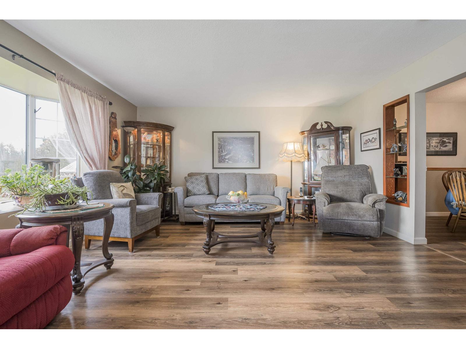 7256 SMITH CRESCENT, Langley