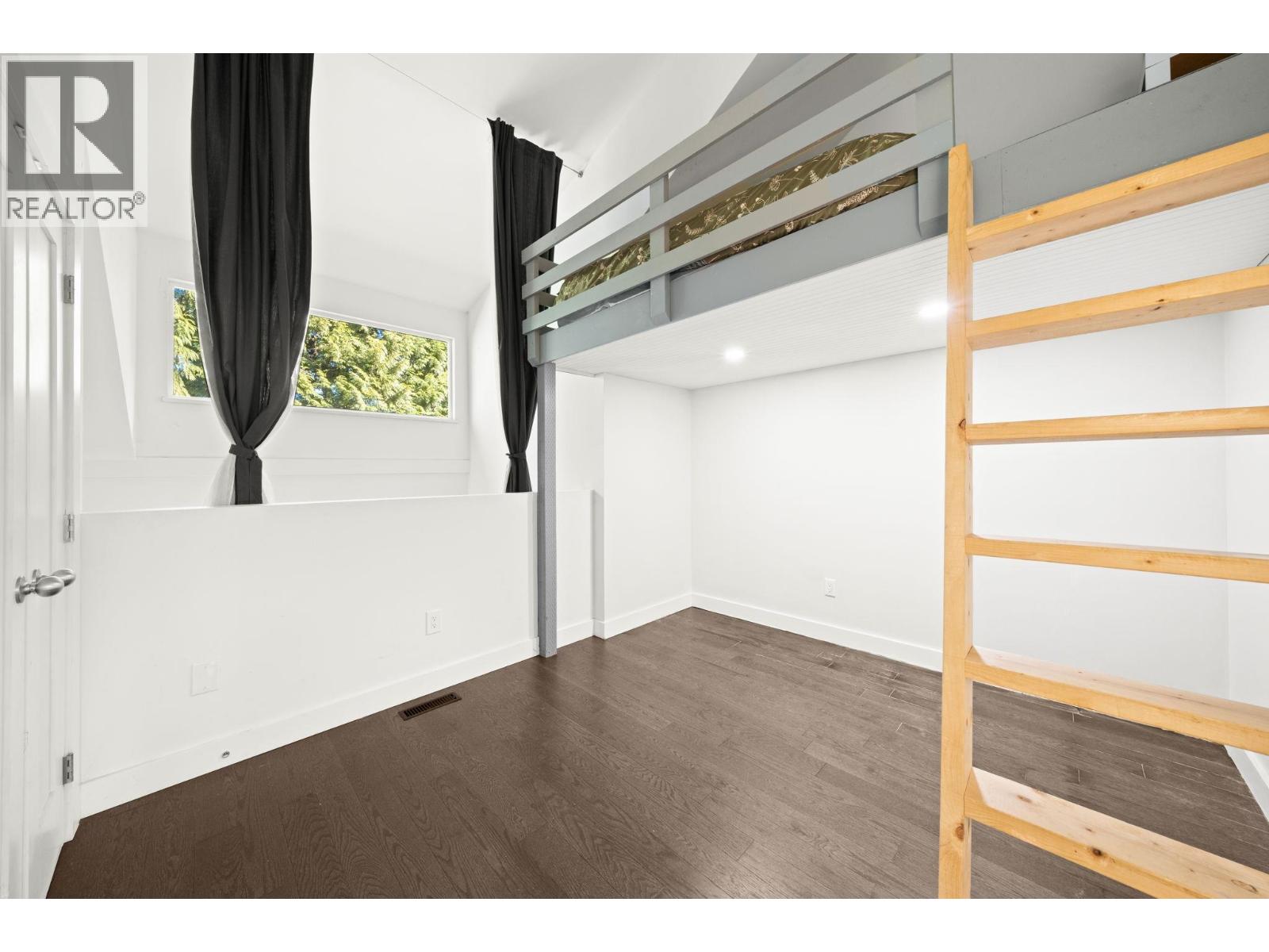 4707 CEDARGLEN PLACE, Burnaby