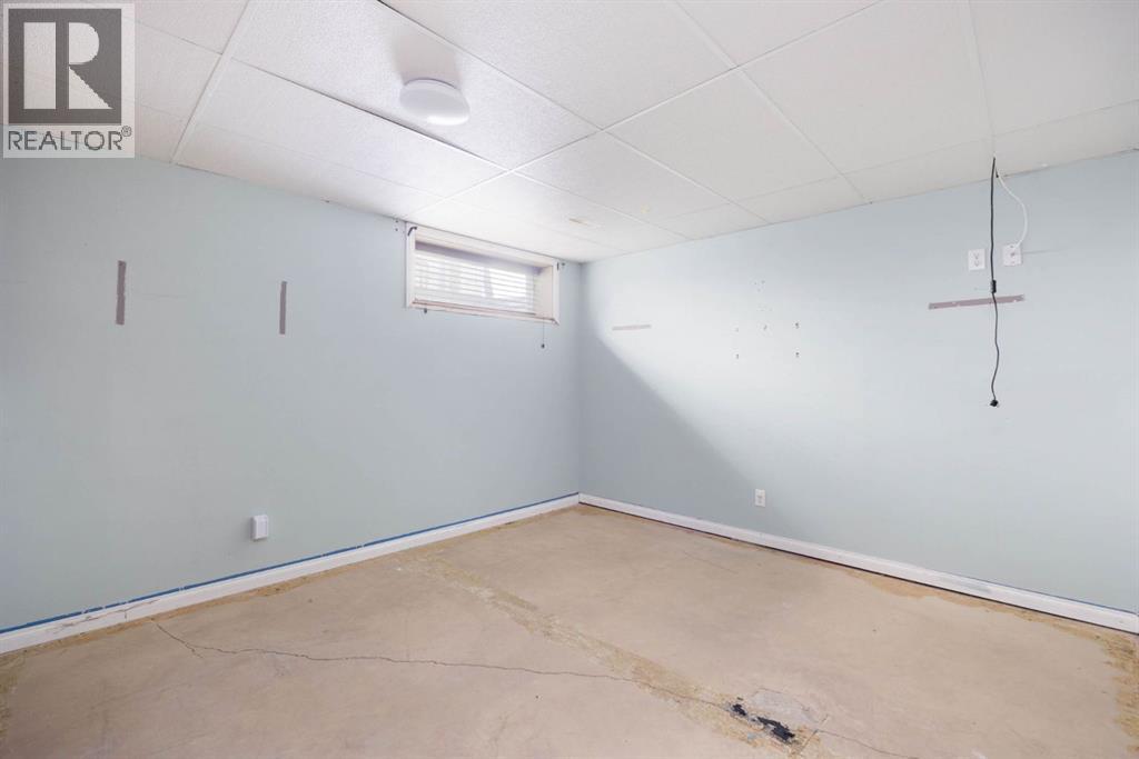 109 Coles Bay, Fort McMurray